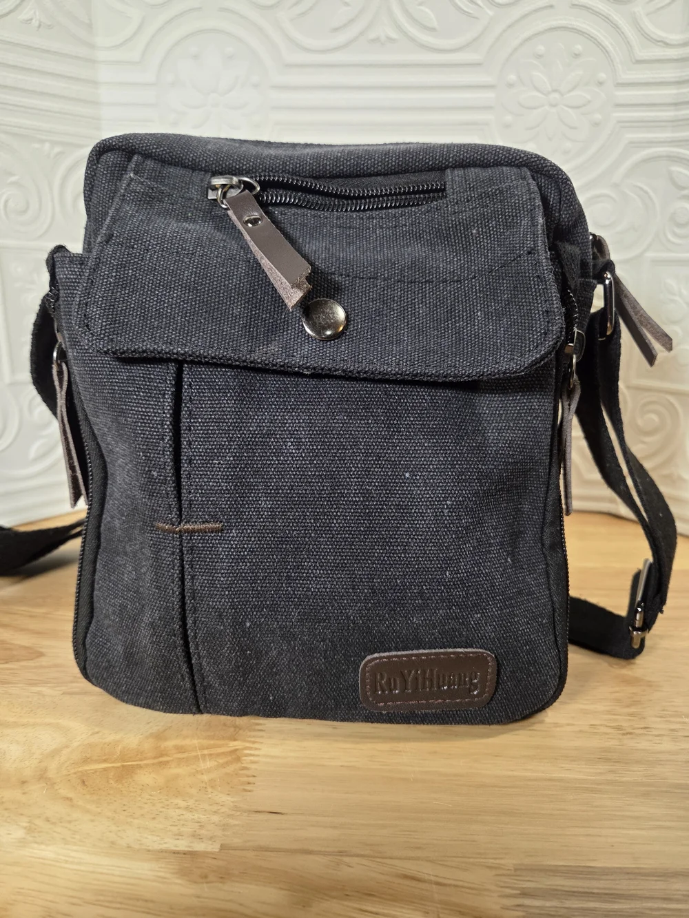 RuYiHuang Black Canvas Crossbody Messenger Bag